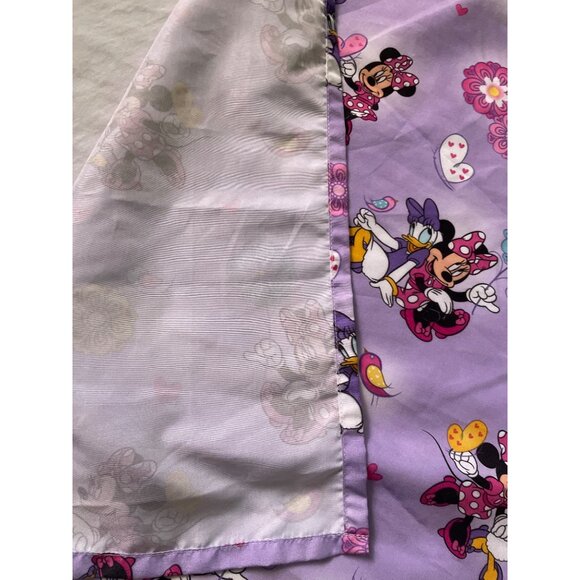 Disney Minnie & Daisy Purple Crib Sheet With Floral & Heart Pattern - Picture 9 of 12